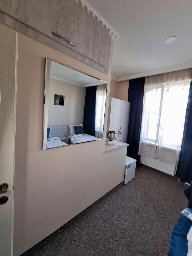 Rail Hotel Тбилиси Экстерьер фото