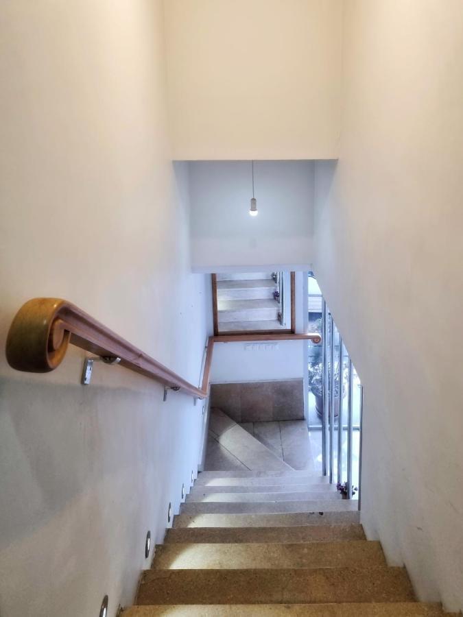 Rail Hotel Тбилиси Экстерьер фото